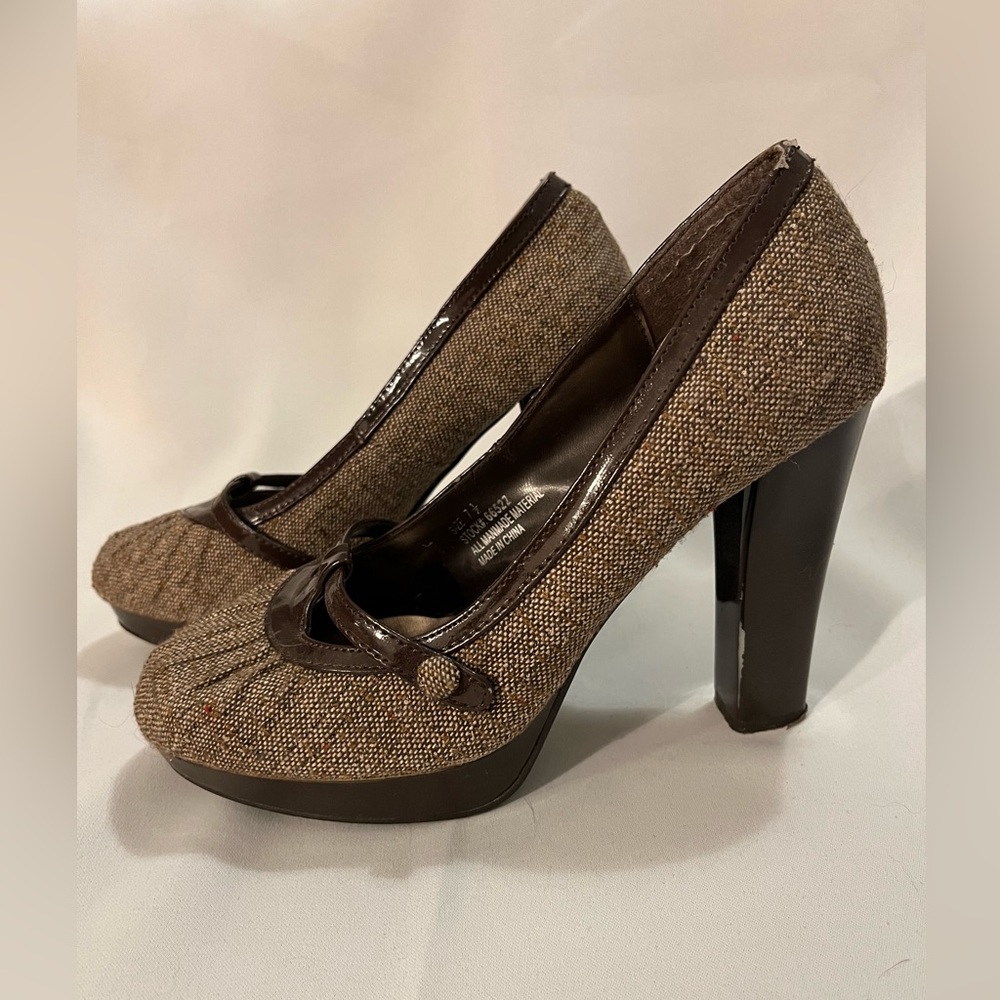 Maurices Brown Patterned Pumps
